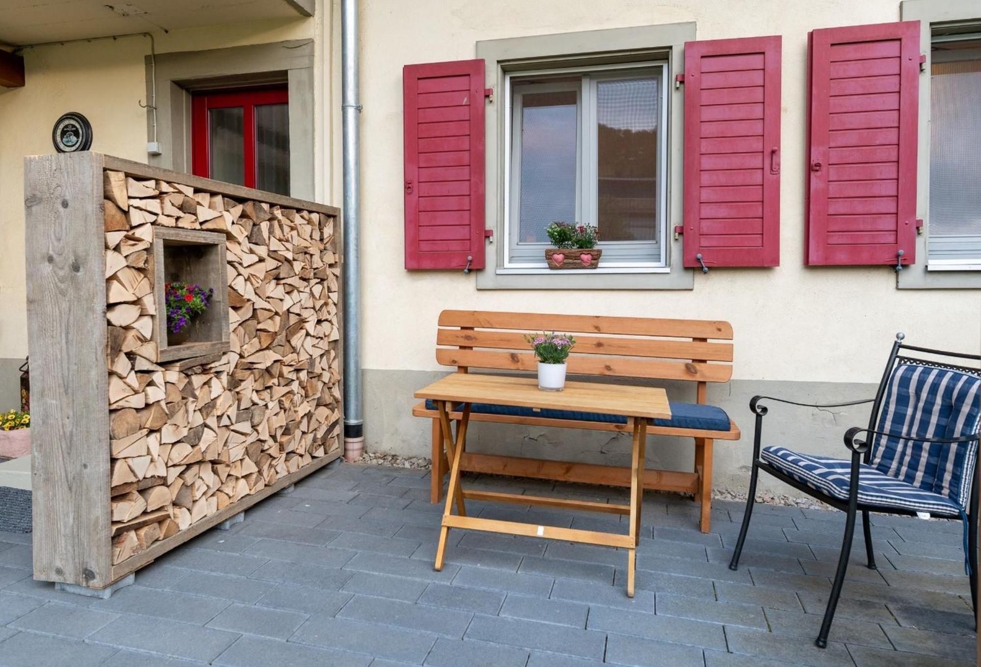 Apartamento Haus Belchenwind Münstertal Exterior foto